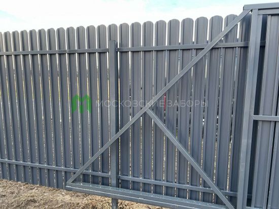 Ворота из евроштакетника откатные механические