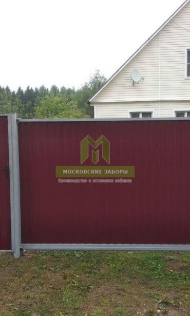 Ворота из профнастила откатные механические бордовые