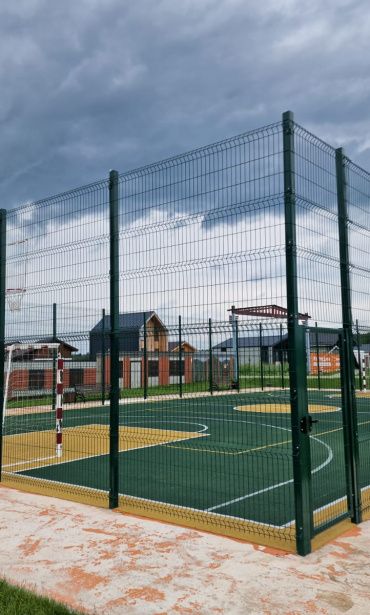3D забор для спортивной площадки