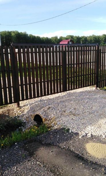 Фото забора из металлического штакетника, Ступинский район