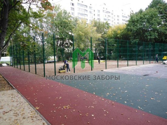 Забор 3D для спортплощадки