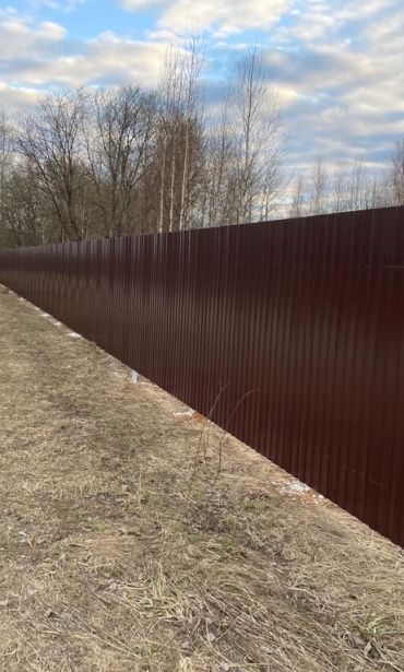 Фото забора из профнастила, село Карманово, Гагаринский р-н