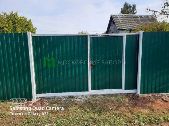Откатные ворота из профнастила со встроенной калиткой, Солнечногорский р-н