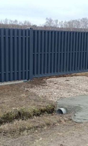 Фото забора из металлического штакетника, Одинцовский район