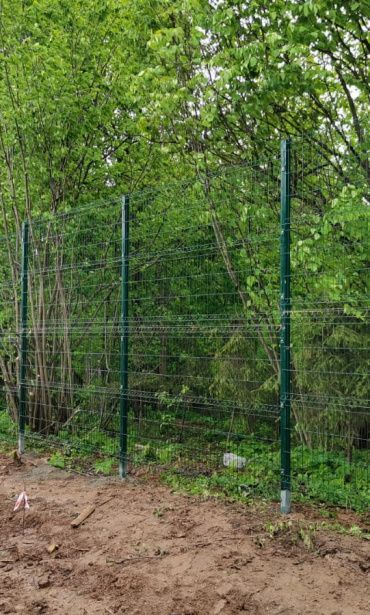 Фото забора из 3Д панелей высотой 3 метра