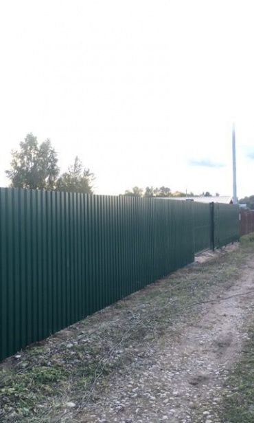 Фото забора из профнастила, Бронницы