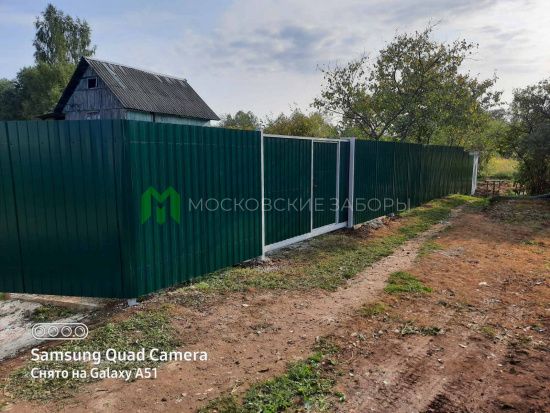 Откатные ворота из профнастила со встроенной калиткой, Солнечногорский р-н