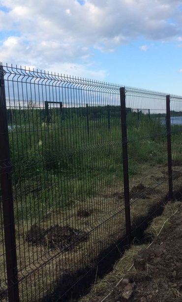 Фото 3D забора, цвет шоколад