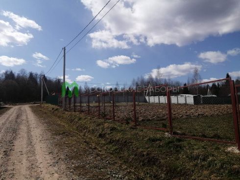 Отзыв о секционном заборе из сетки от компании Московские заборы